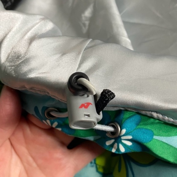 Nordica Blue Floral Ski Snow Jacket size 8 - Picture 8 of 10